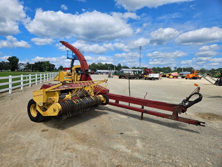 new-holland-900-image-7