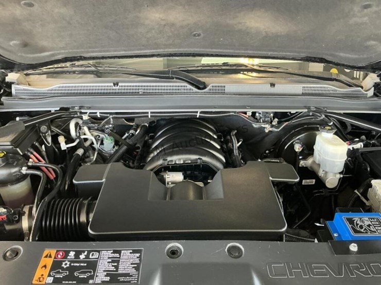 2019-chevrolet-tahoe-image-10