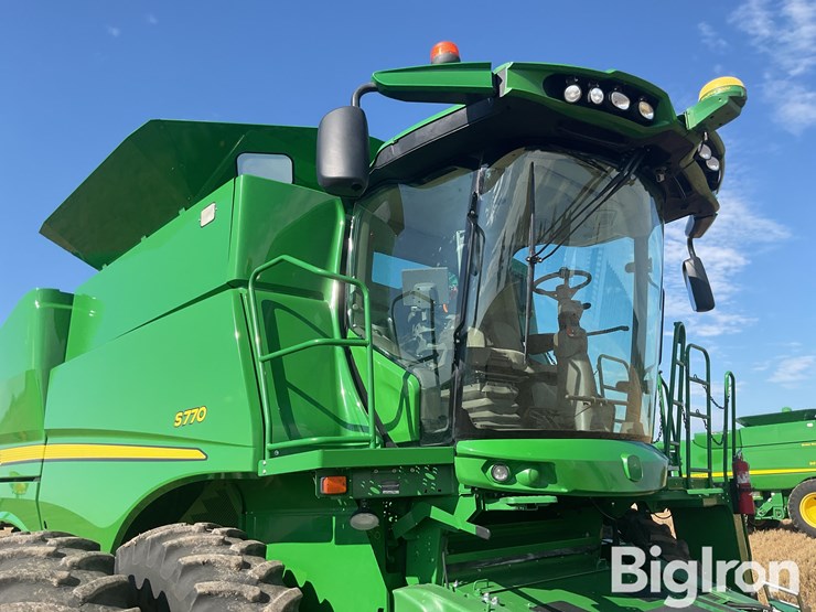 2018-john-deere-s770-image-19