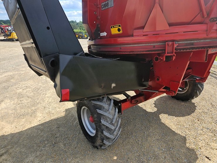 case-ih-8610-image-26
