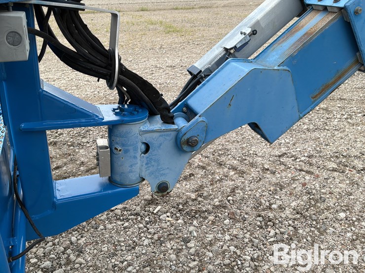 2013-genie-zx135/70-image-15