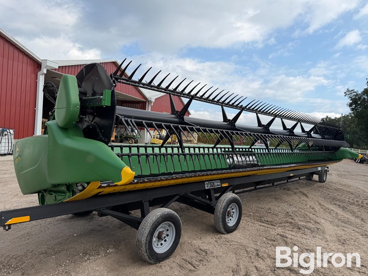 2017-john-deere-635-image-3