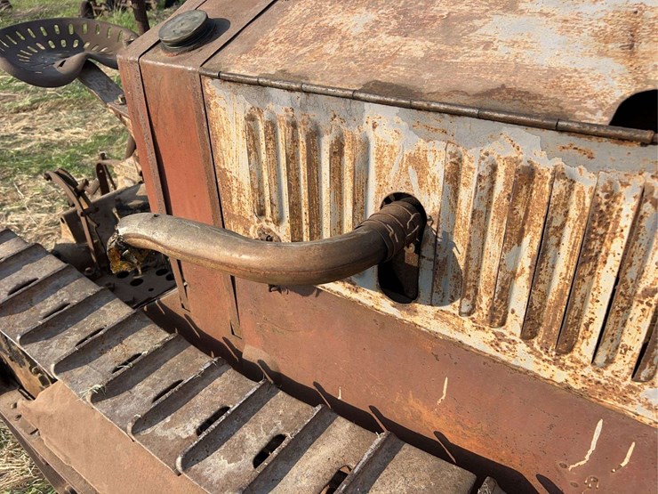cletrac-model-k-crawler-image-15