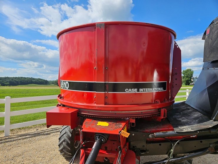 case-ih-8610-image-31