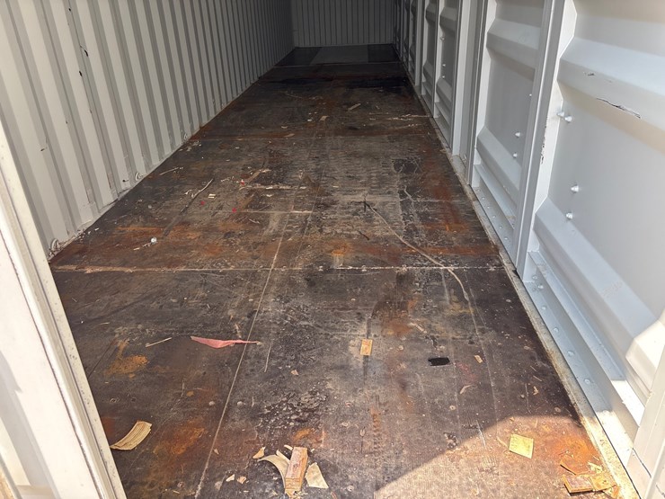 #1225-•-40-ft-container-image-5