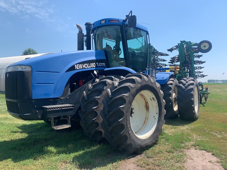 2004-new-holland-tj375-image-1