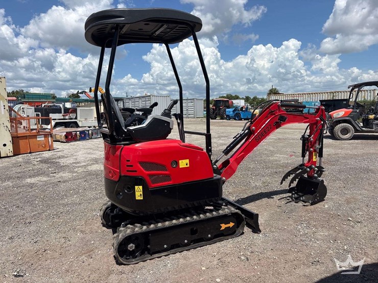 2026-sdline-sdee22-mini-excavator-image-3