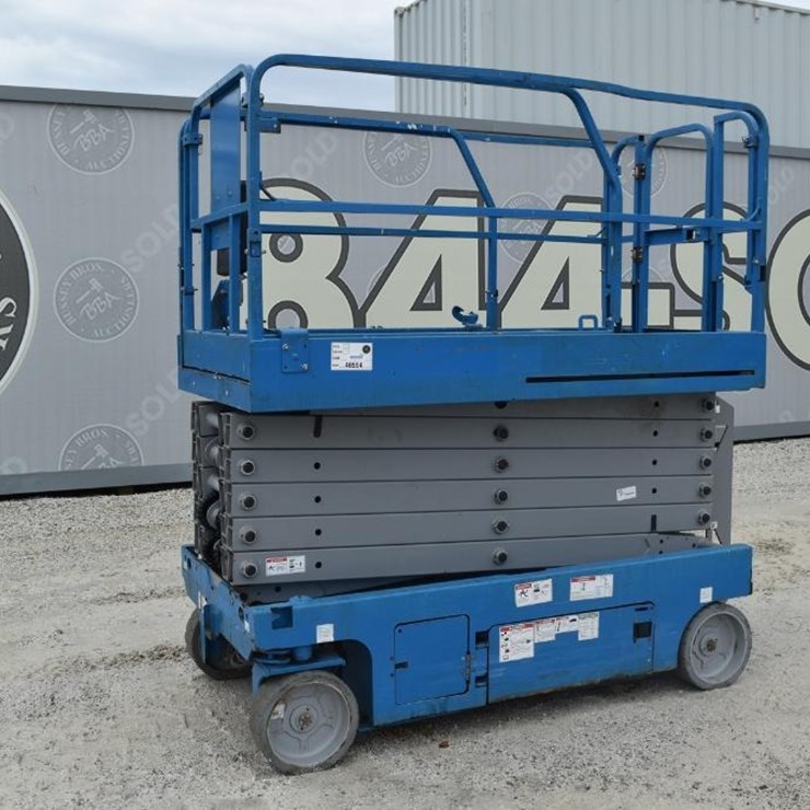 2017 GENIE GS4047