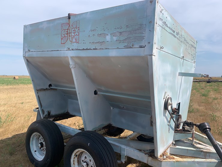 cenex-spreader-image-4