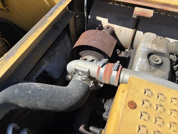 caterpillar-313b-image-54