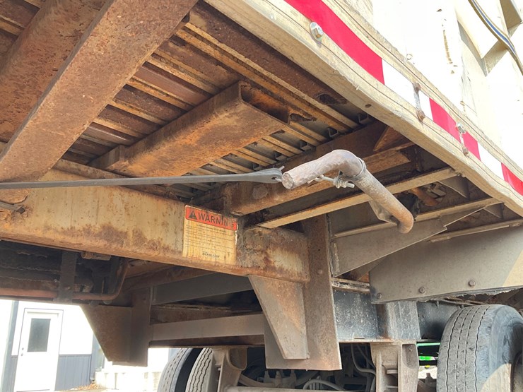 #2111-•-1995-east-manufacturing-live-floor-transfer-trailer-image-24