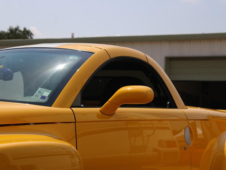 #135-•-offered-at-no-reserve-|-2005-chevrolet-ssr-image-10