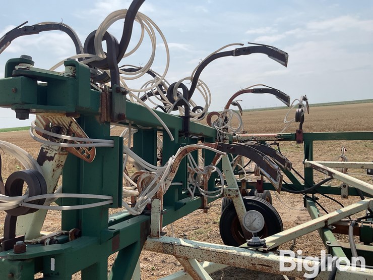 flex-king-anhydrous-ammonia-applicator-image-12
