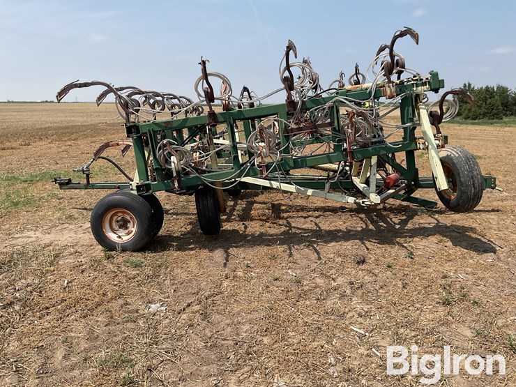 flex-king-anhydrous-ammonia-applicator-image-4
