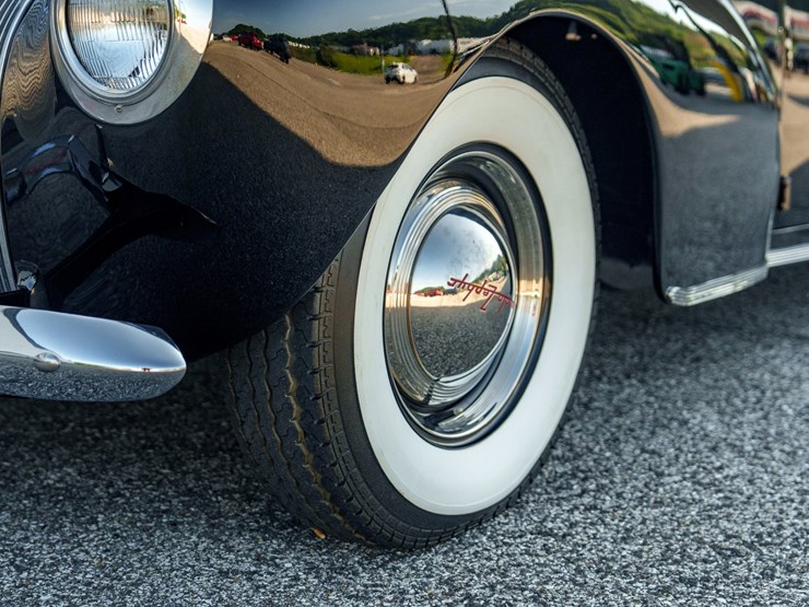 #112-•-offered-at-no-reserve-|-1940-lincoln-zephyr-continental-convertible-image-31