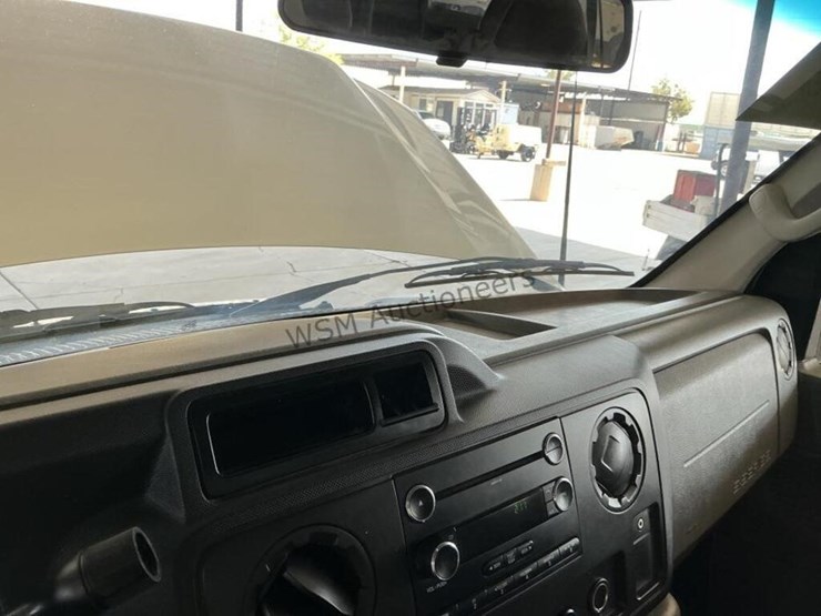 2009-ford-e350-image-20
