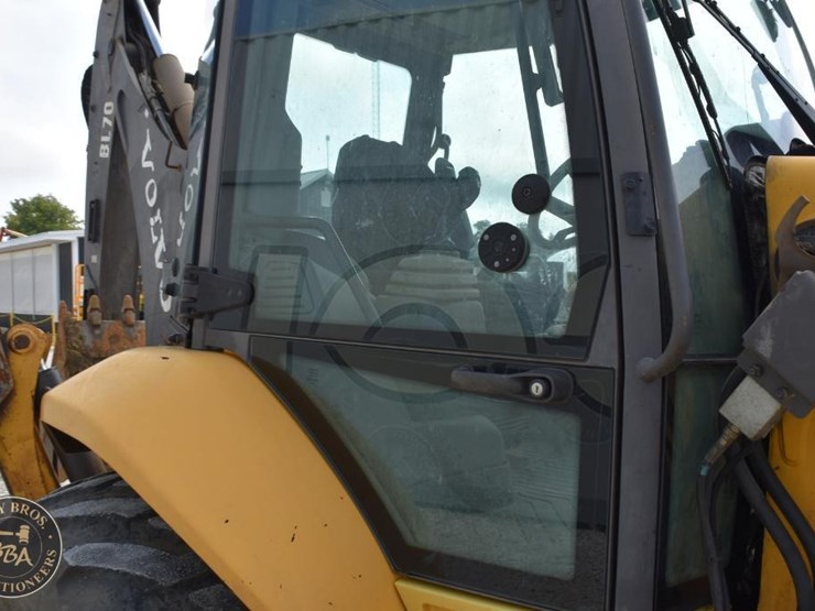 2007-volvo-bl70-image-27