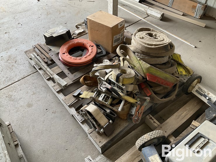 ratchet-straps,-lifting-strap-&-shop-supplies-image-7