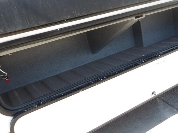 2021-ford-e450-image-37