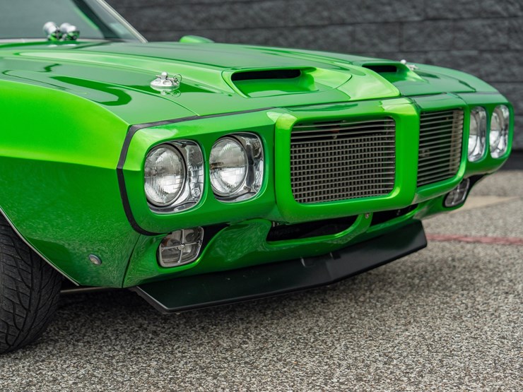 #109-•-1969-pontiac-fire-bird-coupe-image-14