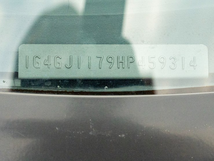 #113-•-1987-buick-grand-national-image-100