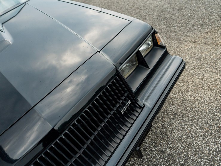 #113-•-1987-buick-grand-national-image-28