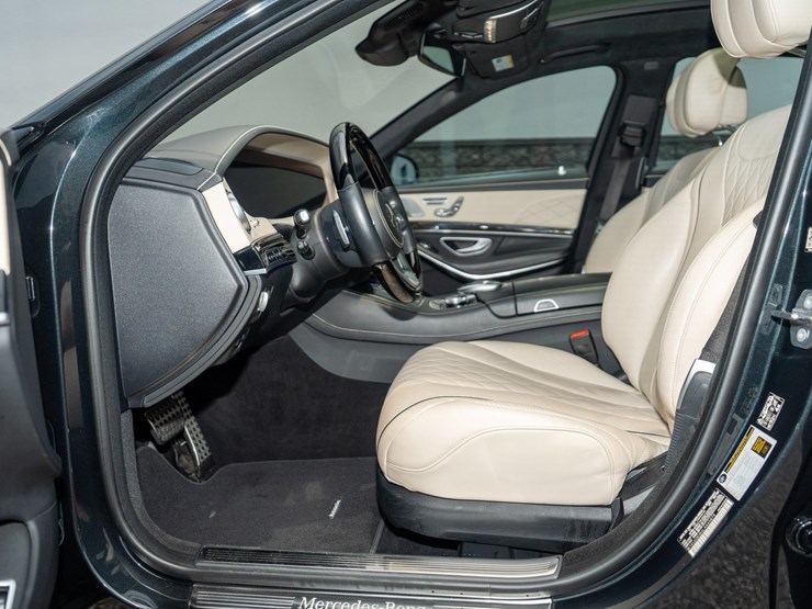 #103-•-2020-mercedes-benz-s560-sedan-image-86