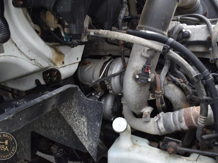 2014-international-prostar-image-38