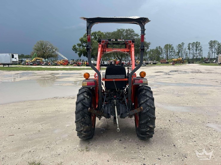 2020-kubota-3901dt-4wd-37hp-utility-loader-tractor-image-18