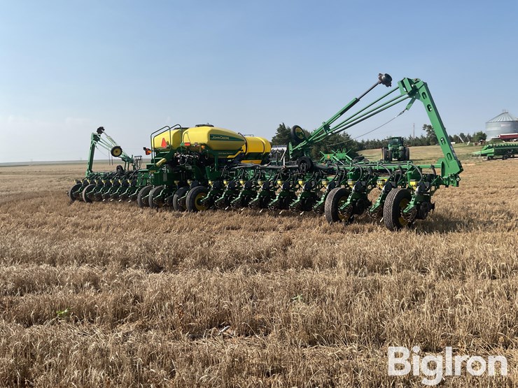 2006-john-deere-1770nt-image-5