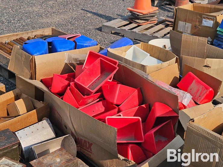 leg-buckets-image-8