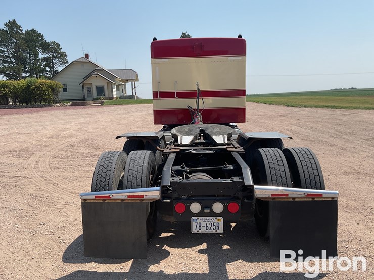 2012-kenworth-t800-image-6