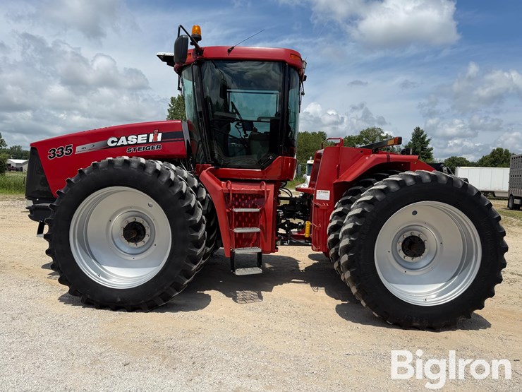 2011-case-ih-steiger-335-4wd-tractor-image-8