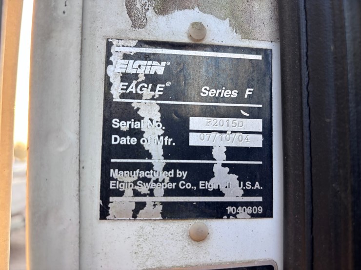 2004-sterling-sc8000-image-20