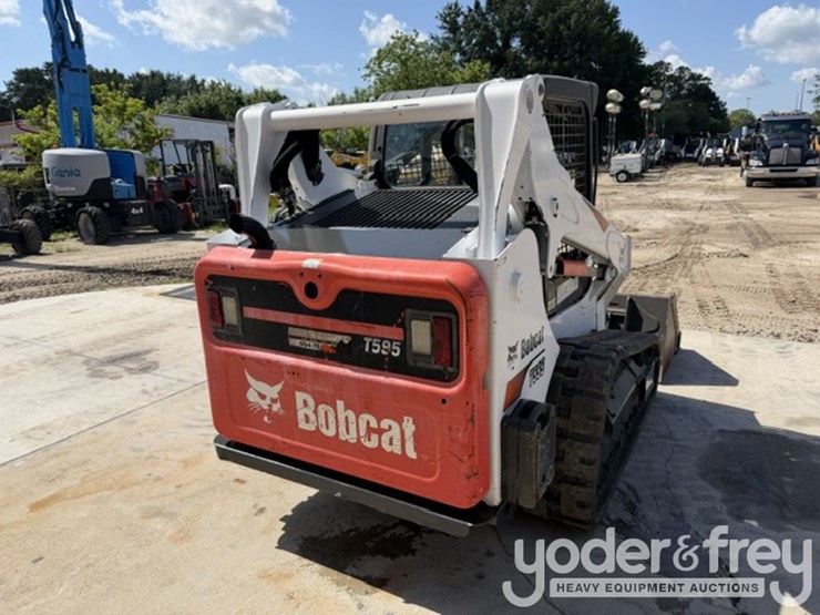 2019-bobcat-t595-image-3