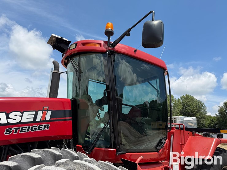 2011-case-ih-steiger-335-4wd-tractor-image-9