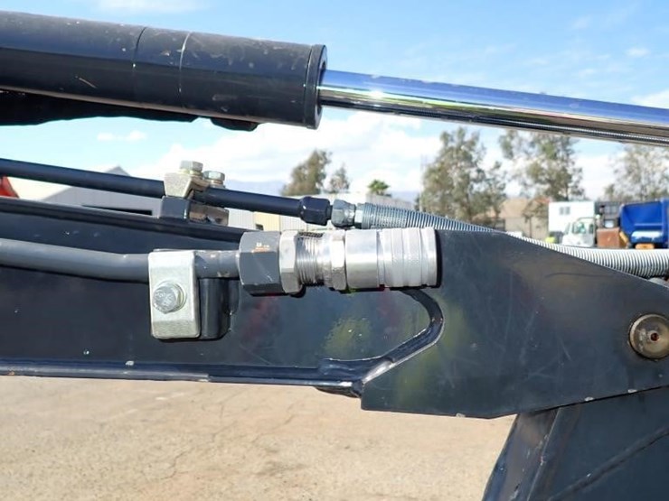2021-deere-17g-image-9
