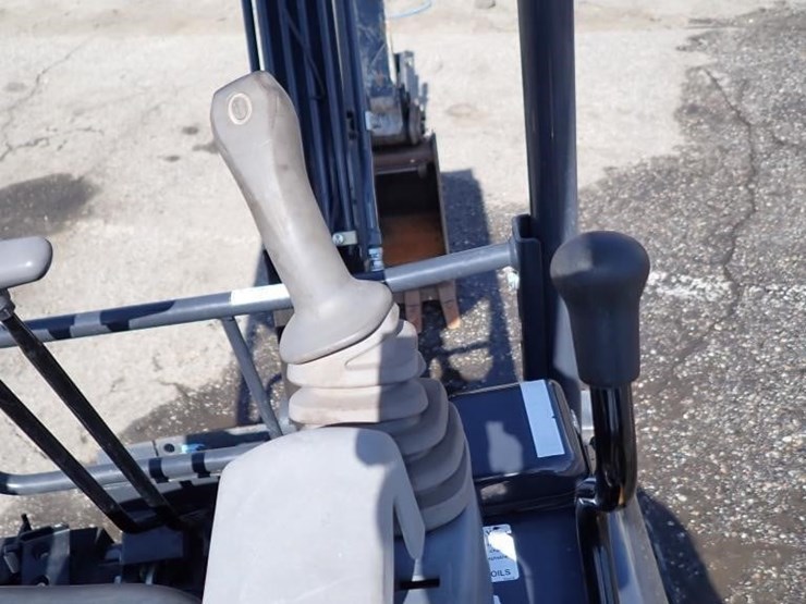 2021-deere-17g-image-22