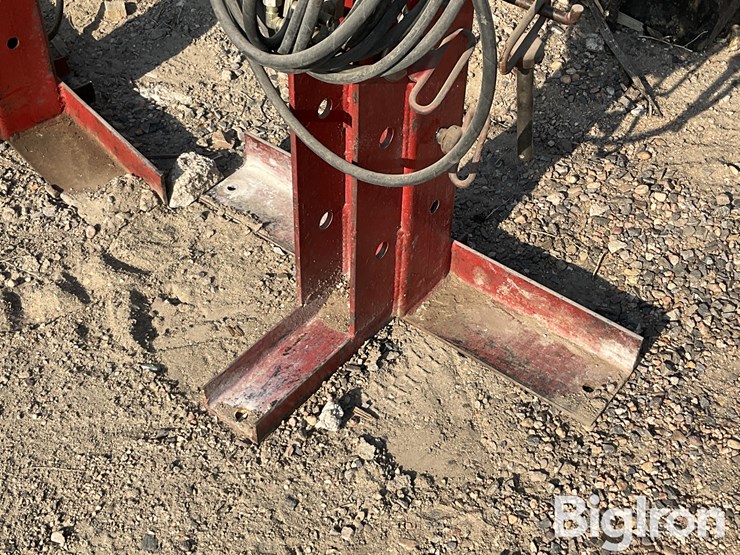 bainter-hydraulic-bin-jacks-image-10