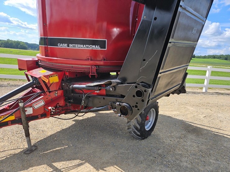 case-ih-8610-image-14