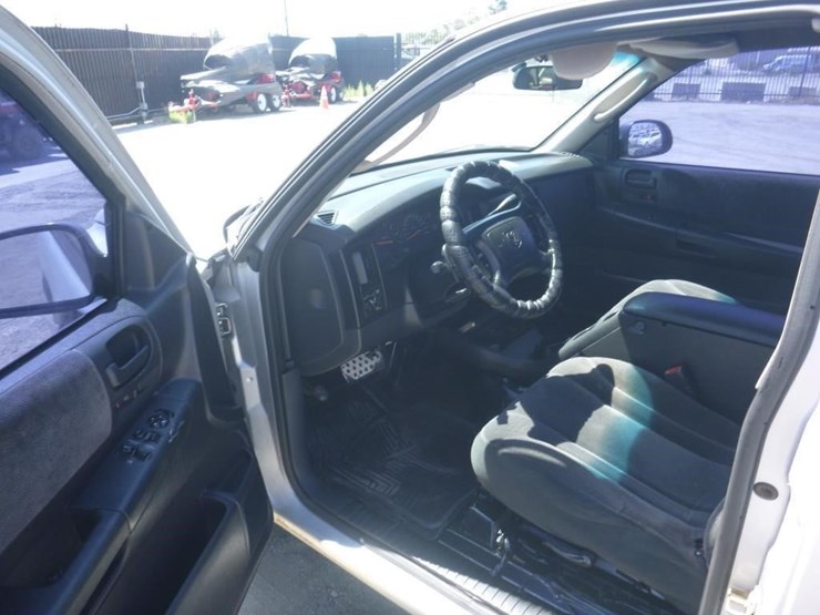 2002-dodge-dakota-image-5