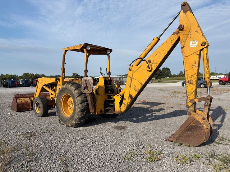 john-deere-302-image-6