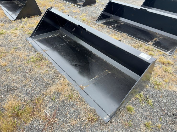 84"-gp-bucket-image-1