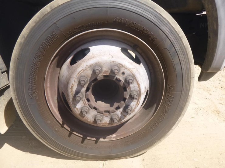 2005-ford-f450-image-33