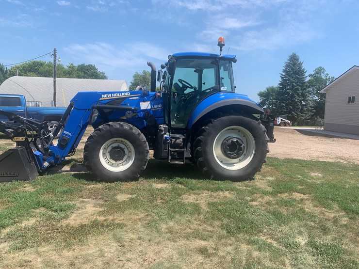 2017-new-holland-t5.120-image-8