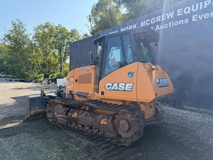 2016-case-850m-lt-image-2