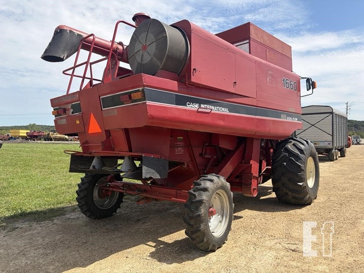case-ih-1660-image-3