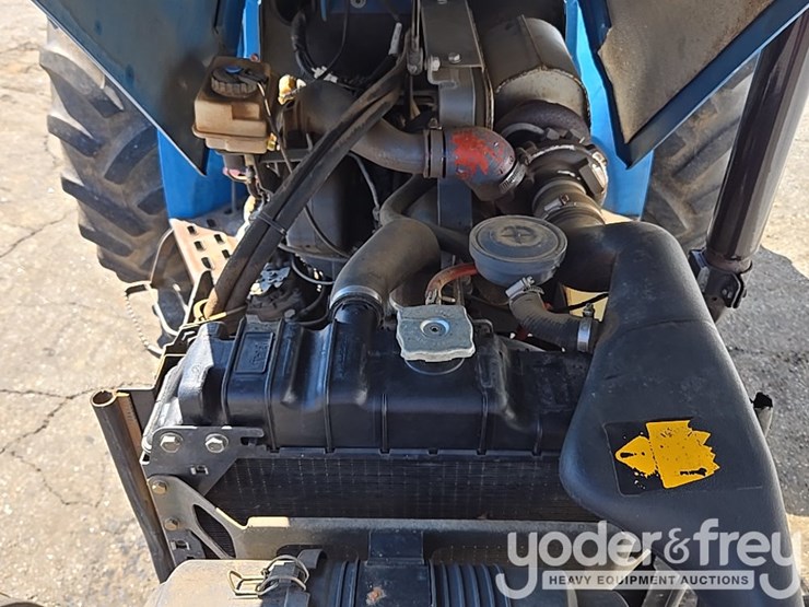 new-holland-3930-image-15