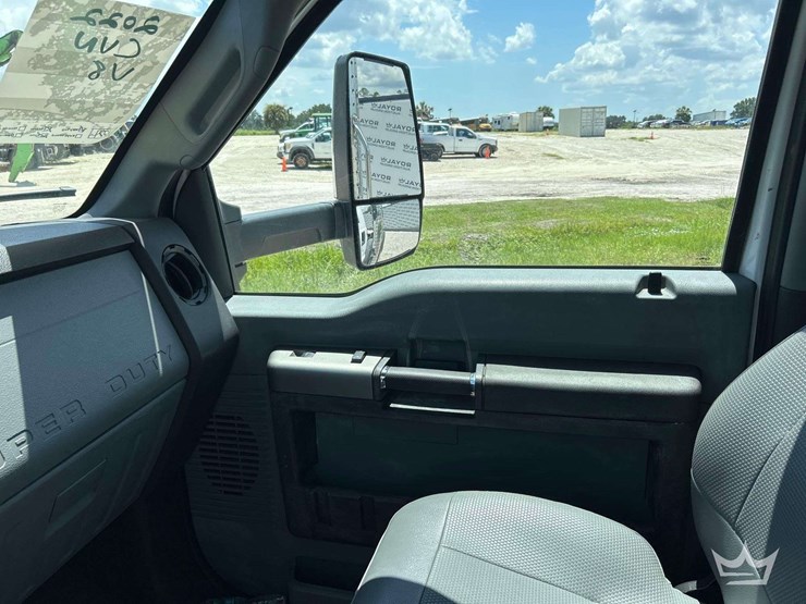 2022-ford-f750-image-19