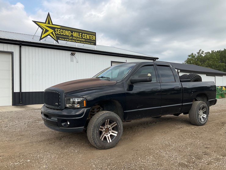 2003-dodge-2500-image-1